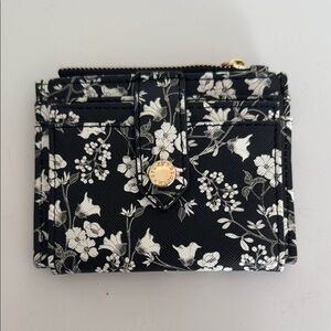 Steve Madden Black and White Floral Wallet